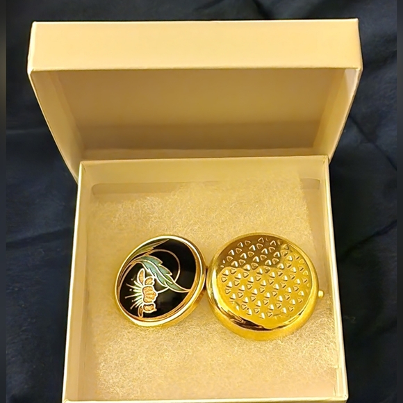 Vintage Cloisonée enameled Pill Box - Picture 4 of 5